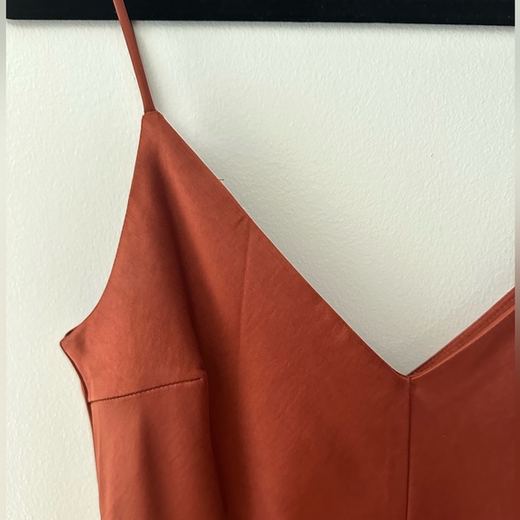 Line & Dot - Dolly Midi Dress in Rust - Size L - Picture 3 of 5